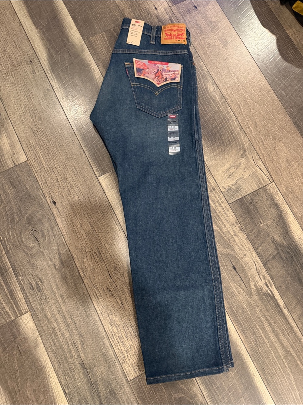 Levi's Men's Dark Blue Western Fit Jeans Brand New With Tags